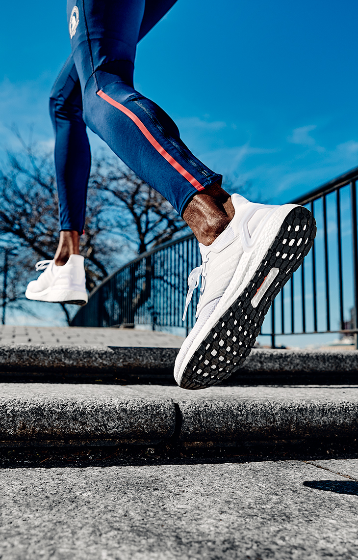 Adidas-Runner-Boston